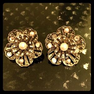 Large Chic Flower Pendant Earrings